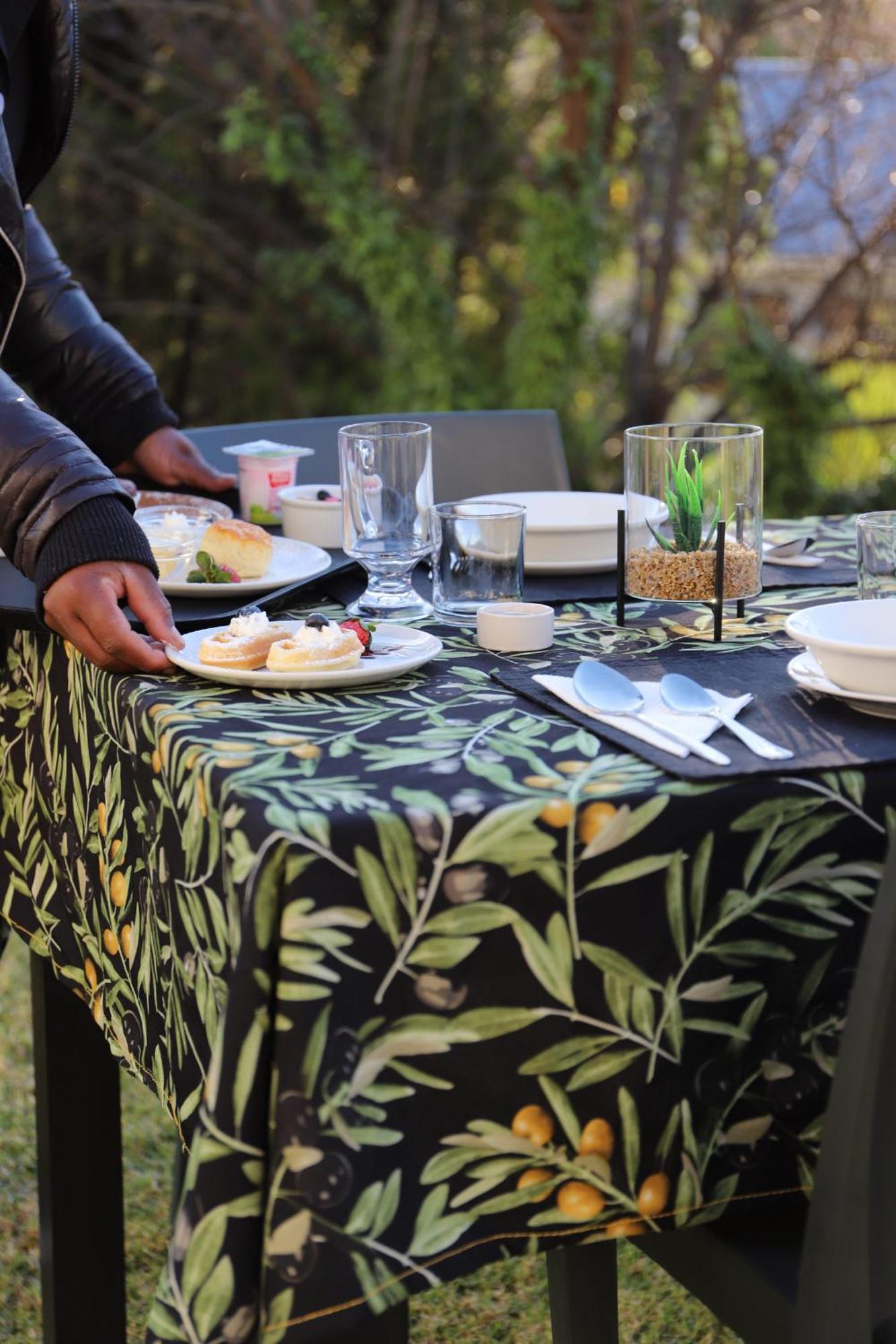 The Raz Bed & Breakfast Harrismith Bagian luar foto