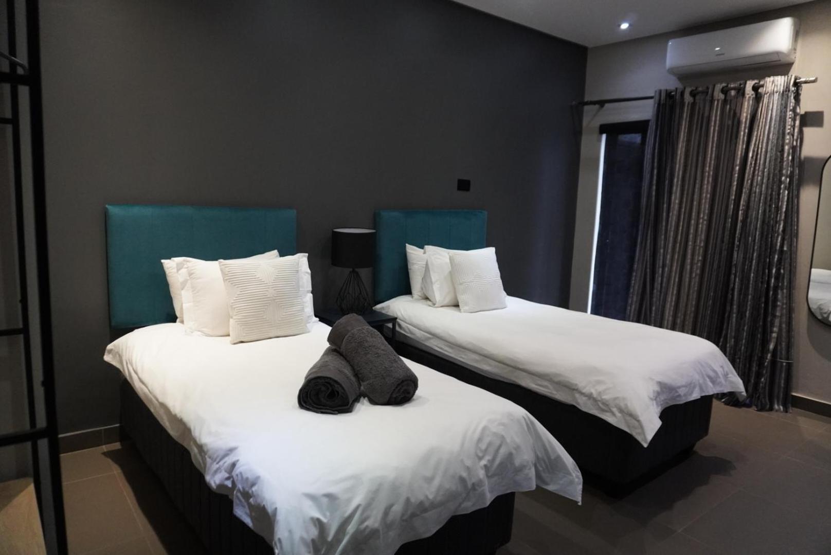 The Raz Bed & Breakfast Harrismith Bagian luar foto