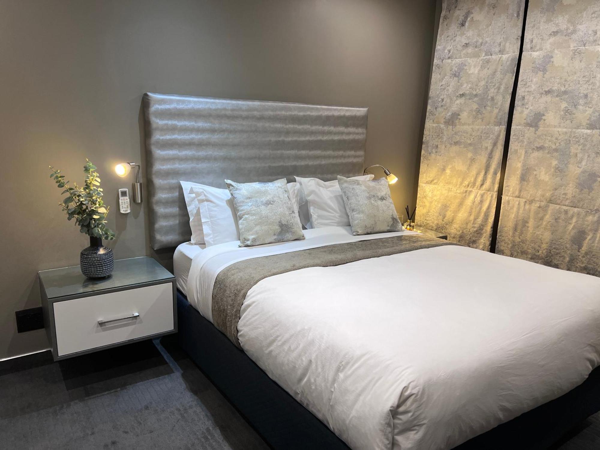 The Raz Bed & Breakfast Harrismith Bagian luar foto