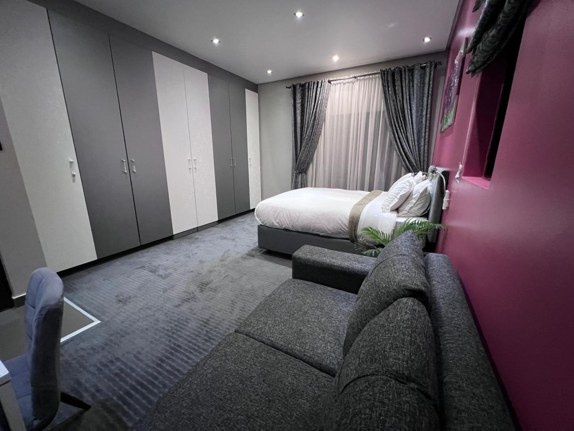 The Raz Bed & Breakfast Harrismith Bagian luar foto